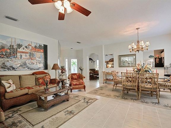 4th image of 1961 Westhampton Ct