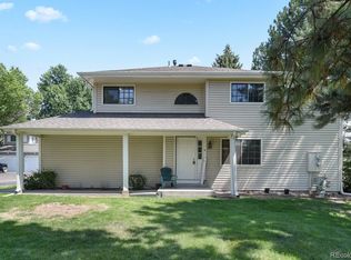12612 E Warren Dr UNIT B, Aurora, CO 80014
