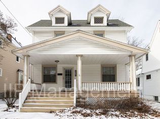 1536 Elmwood Ave, Lakewood, OH