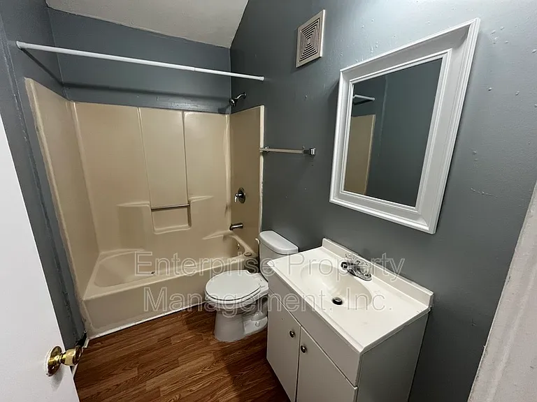 401 N Manassas St — Photo 6