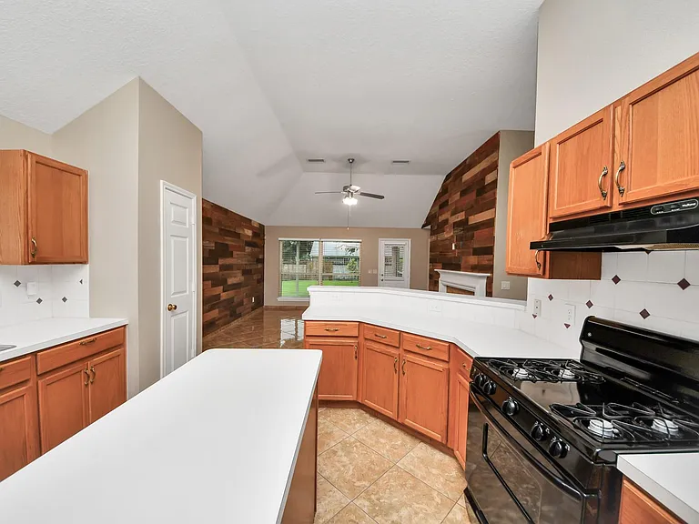 3003 Silver Spur Dr — Photo 21