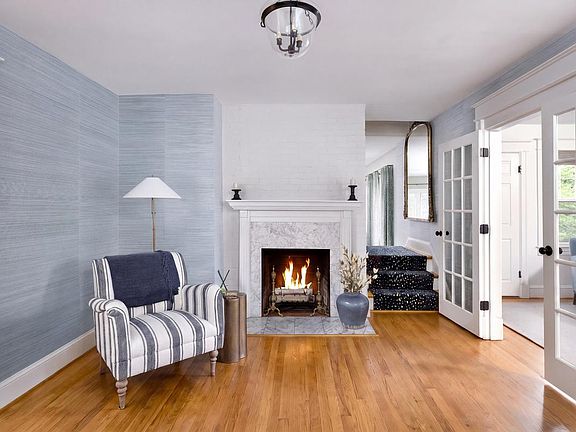 4th image of 7203 Summit Ave