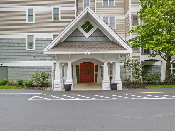 5 Sally Sweets Way #212, Salem, NH 03079