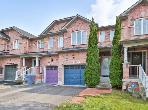 27 Martell Gate, Aurora, ON L4G 0B9