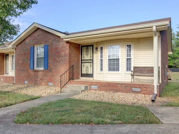 3051 Woody Ln, Clarksville, TN 37043