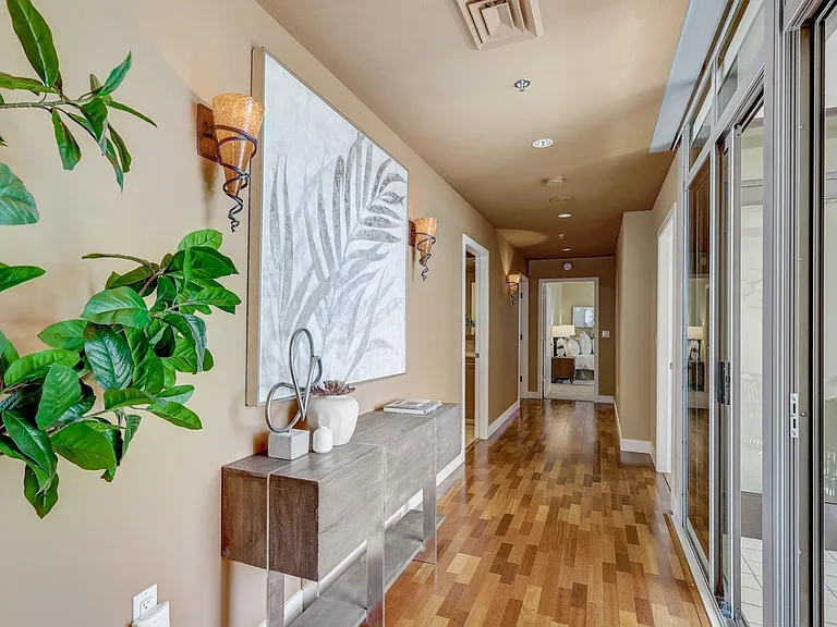 700 W Harbor Dr W #2902 — Photo 27