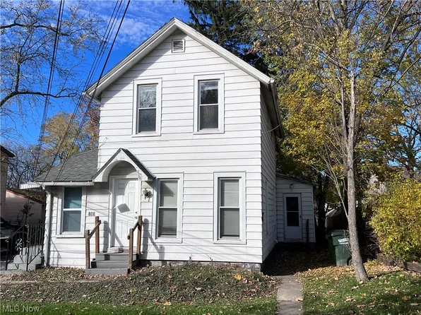 193 Columbus St, Bedford, OH 44146
