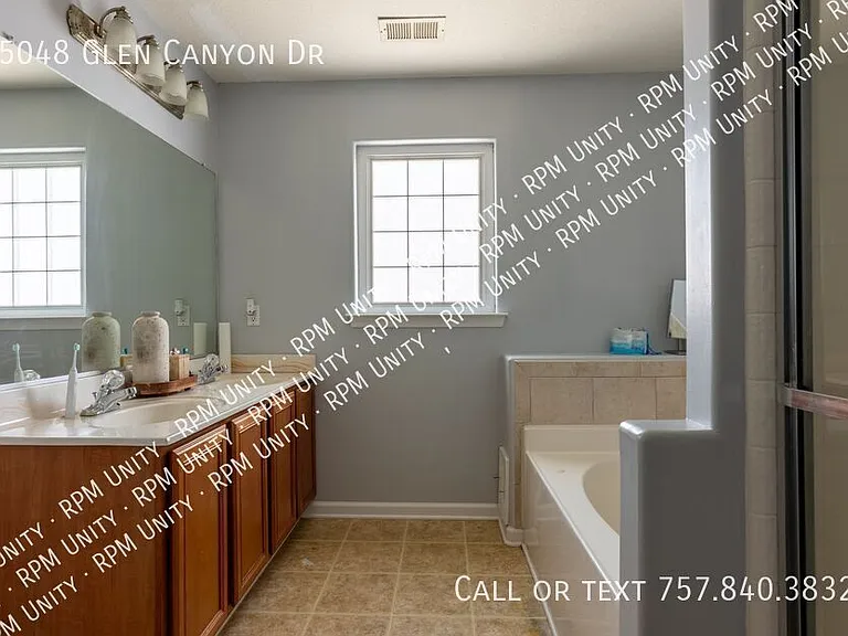 5048 Glen Canyon Dr — Photo 11