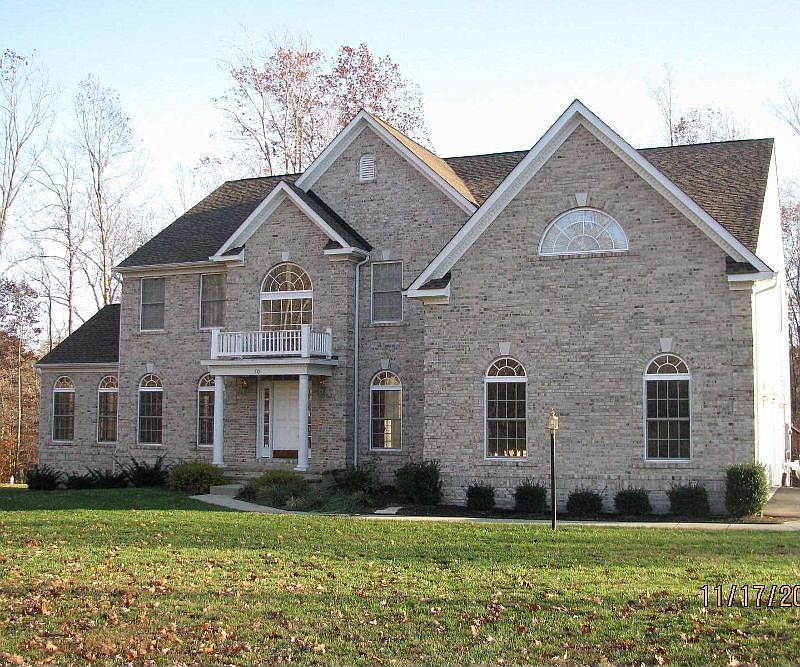 1st image of 70 Mills Hollow Dr