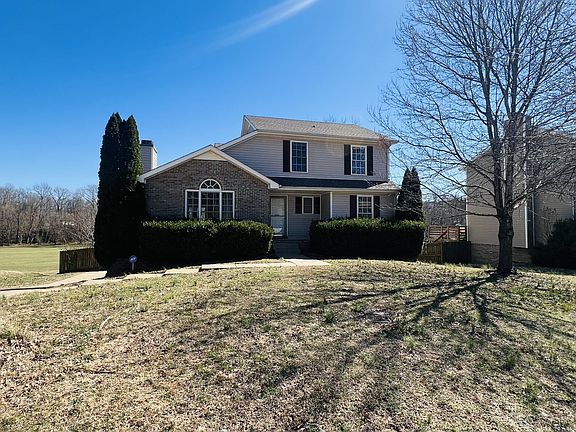 2nd image of 964 Garfield Way