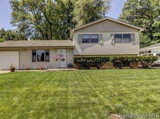 107 Radcliff Rd, Springfield, IL 62703