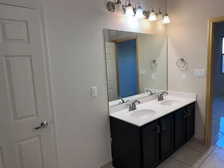 5204 Paseo Del Rio — Photo 7