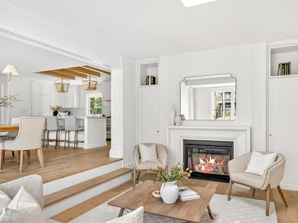 8883 Hudson Bay St, Langley, BC V1M 0C8