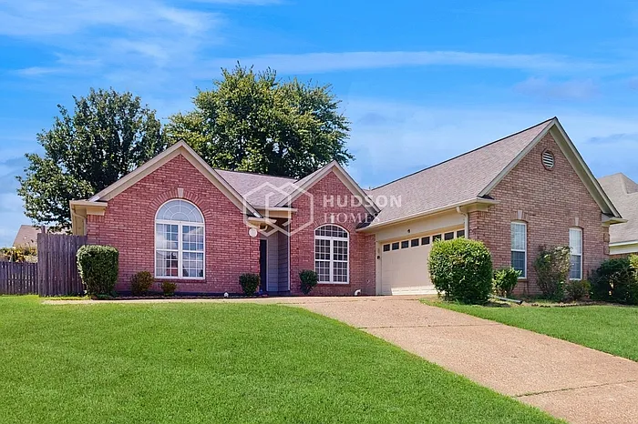 5039 Wolfchase Farms Pkwy — Photo 3