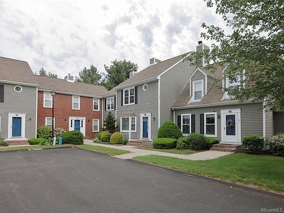 2nd image of 332 Monaco Ln #332