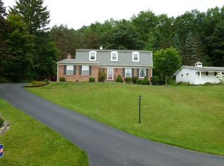966 Upland Dr, Elmira, NY
