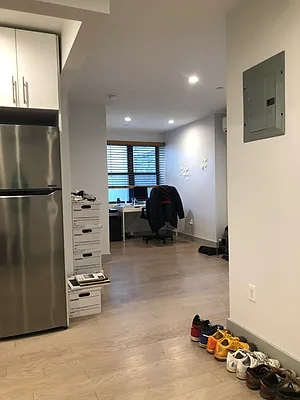 Rented by Delmark Realty LLC | media 42