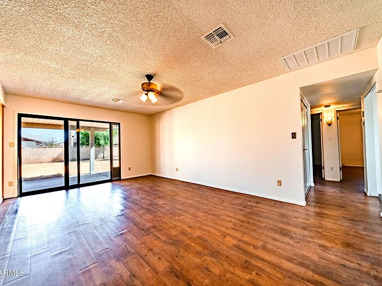 3408 W Purdue Ave — Photo 9