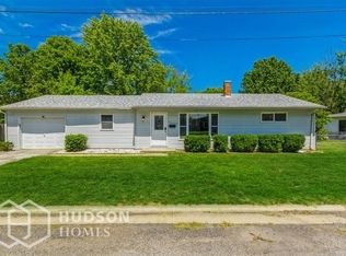 237 W Milton St, Columbia, IL 62236
