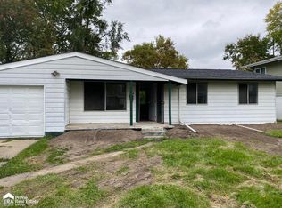 1188 Camellia Dr, Mount Morris, MI 48458