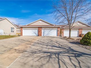724 Kitterman Cir, Norwalk, IA 50211