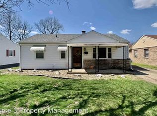 1649 N 21st St, Springfield, IL 62702