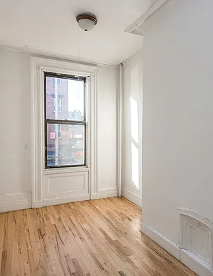 Rented by Nooklyn NYC LLC | media 26