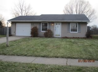 2905 Sandarac Ln, Fort Wayne, IN 46815