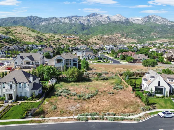 381 E Watkins Cir, Alpine, UT 84004