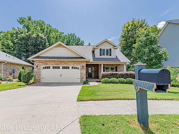2nd image of 872 Bayshore Ln