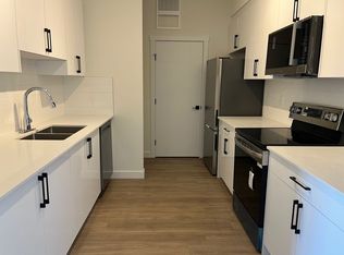5001 60th Ave #306, Ponoka, AB T4J1G1