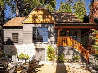 117 John Muir Rd, Lake Arrowhead, CA 92352