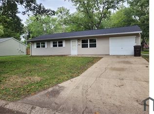 2424 E Green St, Urbana, IL 61802