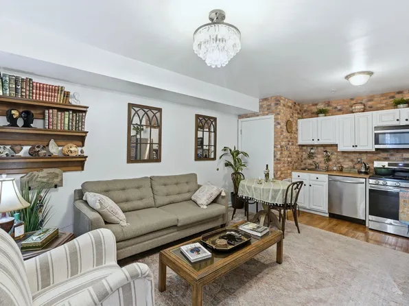 6107 Park Avenue image 1 of 15