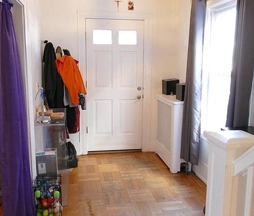 4th image of 24 Wellesley Ave