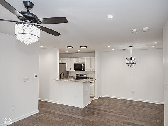3rd image of 12517 Timber Creek Dr Unit 2