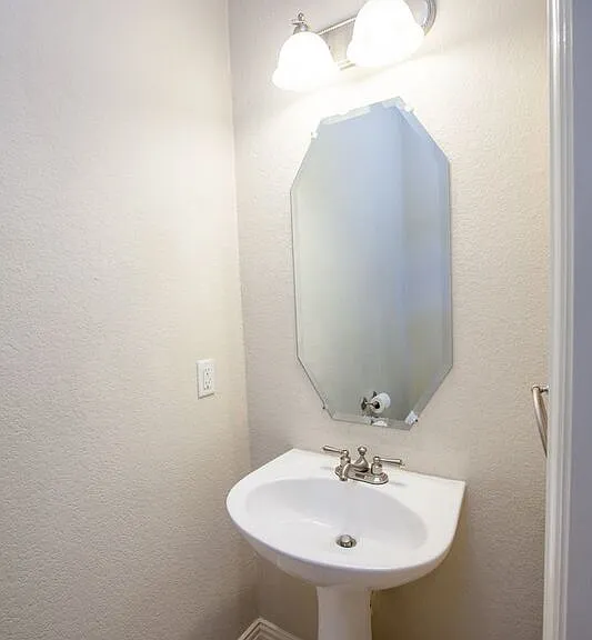 2805 Gooseberry Dr — Photo 11