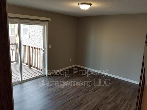 5th image of 1880 10th Ave E APT 201