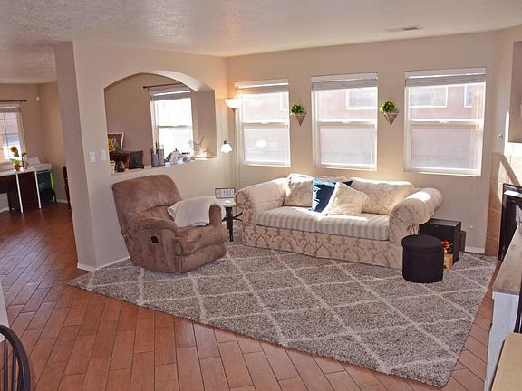 Living room / family room