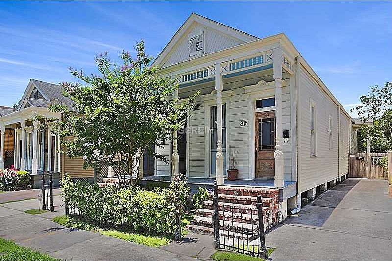 1st image of 818 Henry Clay Ave #B