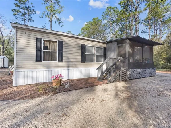 5829 NW 11th Ave, Bell, FL 32619