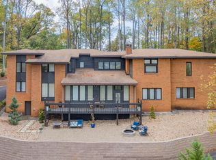 3606 Honeywood Dr, Johnson City, TN 37604