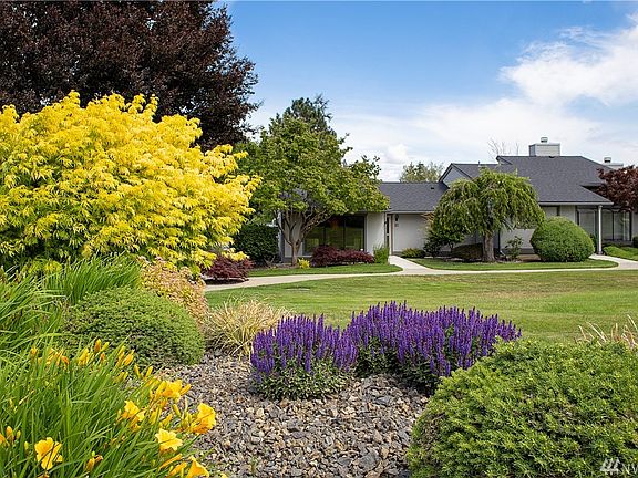 Courtyard entry to home.