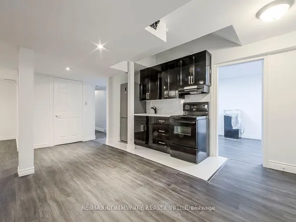 224 Wilcroft Ct, Pickering, ON L1V 6N5