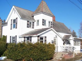 108 N Elm Ave, Gaylord, MI 49735