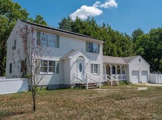 9 Winterset Dr, Springfield, MA 01129