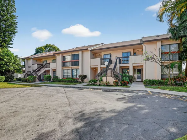 2297 SW 15th Street #127, Deerfield Beach, FL 33442