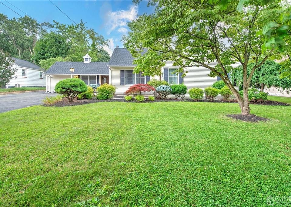 116 N Main St, Cranbury, NJ 08512 Zillow