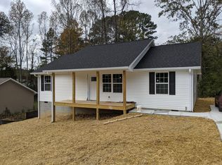 810 Tellico Ave E, Athens, TN 37303