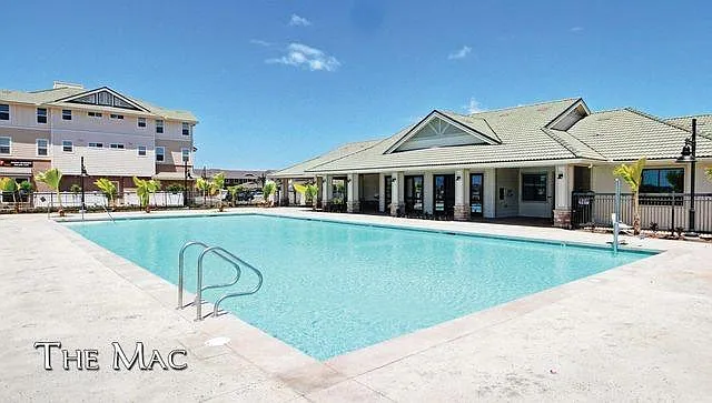 Community pool